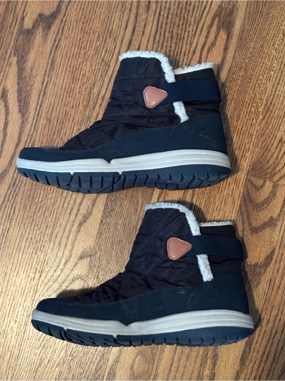 Ryka Aubonne Gore Navy Blue/Ankle Boots Size 8 Faux Shearling Quilted Waterproof